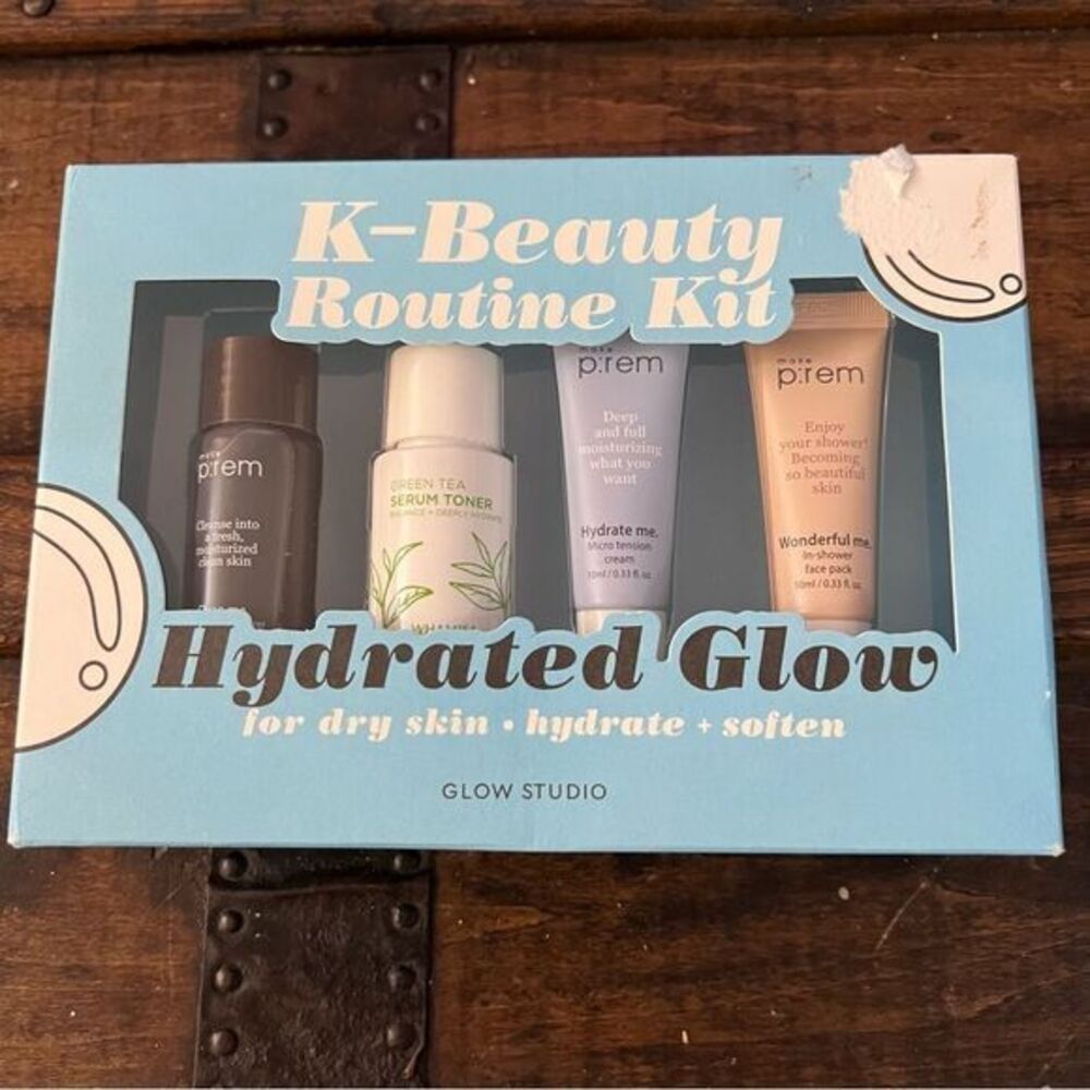 NIB Glow Studio K-Beauty Routine Kit Hydrated Glow